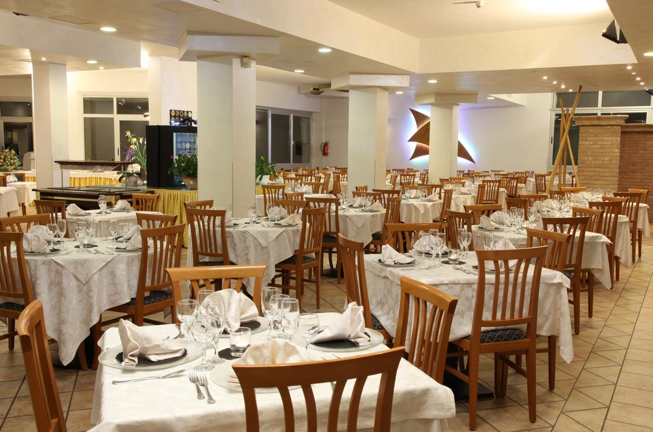 Hotel Plaza ليدو ديلي ايستينسي المظهر الخارجي الصورة